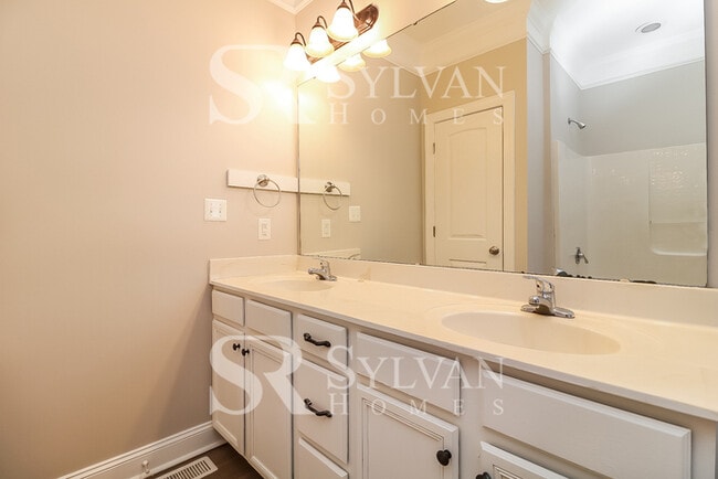 Building Photo - Coming HOME never felt so good!