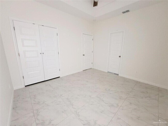 Building Photo - 1809 Cari Nicole Ave