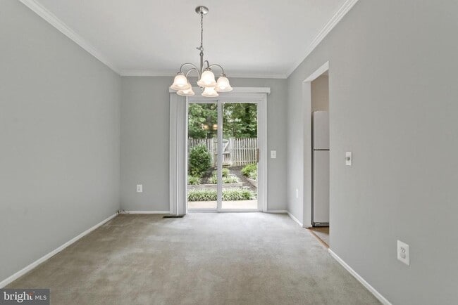 Building Photo - 9938 Wood Wren Ct