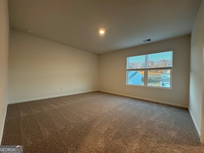 Building Photo - 102 Lavender Cir