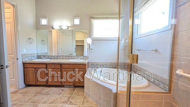 Building Photo - 2795 Stonewall Heights