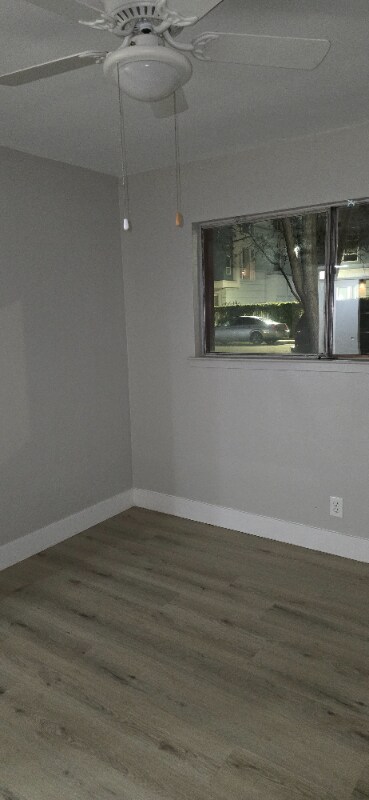 Building Photo - 2200 Royale Rd