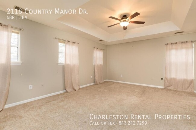 Building Photo - 2118 Country Manor Dr