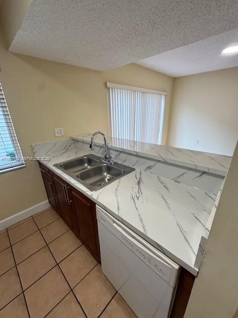 Building Photo - 210 Riviera Cir