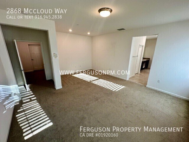 Building Photo - 2868 McCloud Way