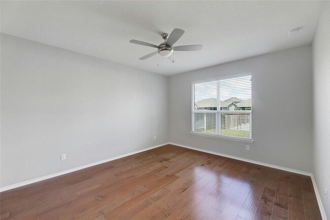 Building Photo - 1213 Backcountry Dr