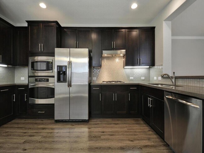 Building Photo - 7320 Bandera Ranch Trail
