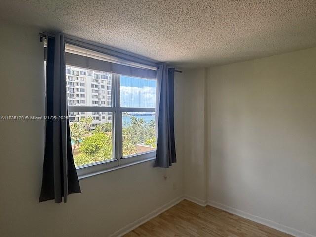 Building Photo - 770 Claughton Island Dr