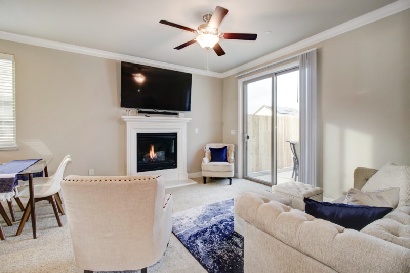 Building Photo - 613 Morning Glory Cir