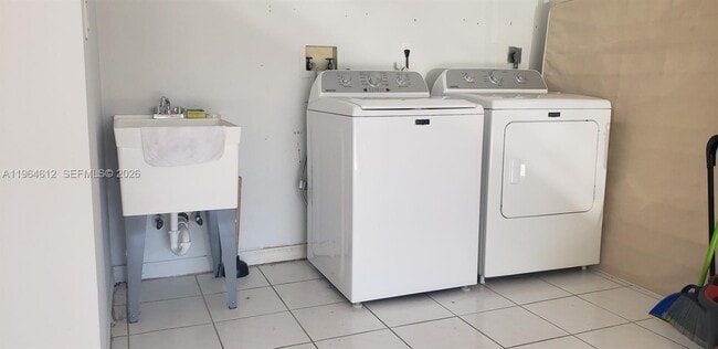 Building Photo - 9835 SW 56th St