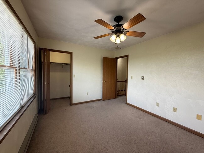 Building Photo - Secluded Two Bedroom Townhome Minutes from...