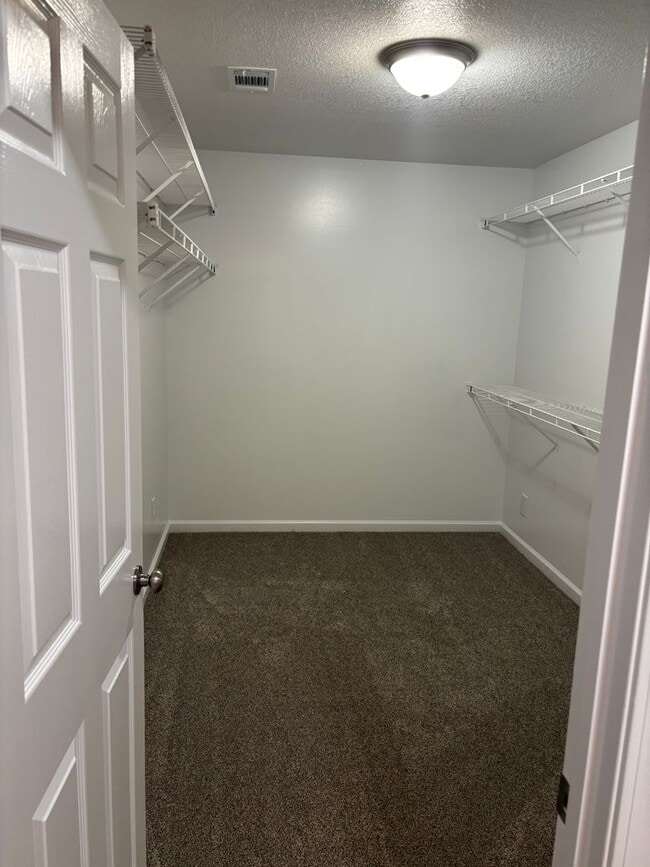 Building Photo - 3 Bedroom/ 2Bath located in Nettleton School District