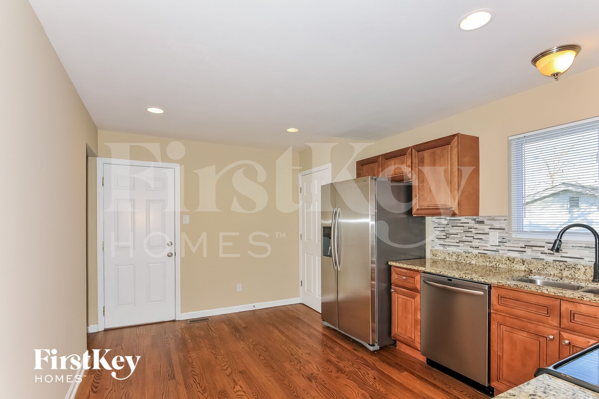 Building Photo - 1070 Eaglepass Ct