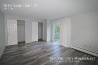 Building Photo - 28 Ivy Ln