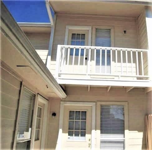 Building Photo - 14020 Schroeder Rd