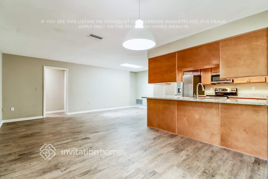 Building Photo - 1153 Lancer Ln