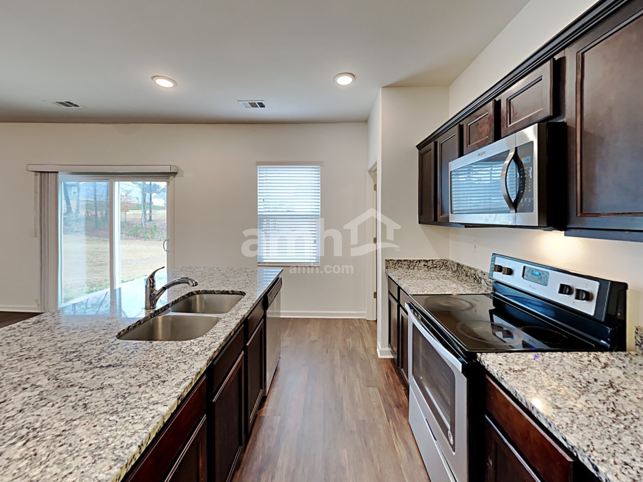 Building Photo - 7250 Deering Dr
