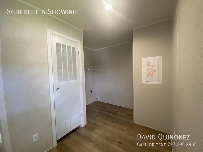 Building Photo - 109 Mitchell-