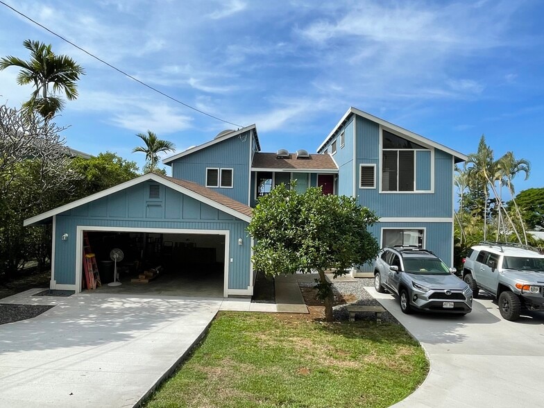 Front + Garage - 75-5810 Olua Plz