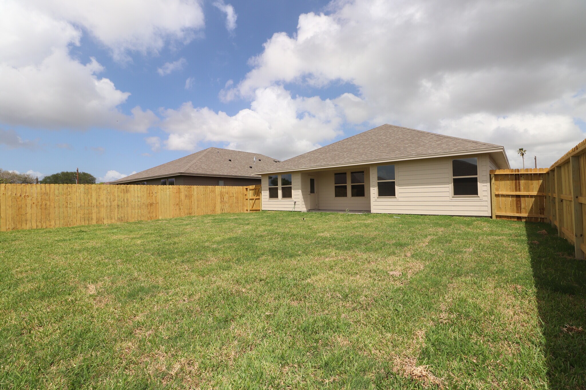 Building Photo - 3937 Jayden Dr