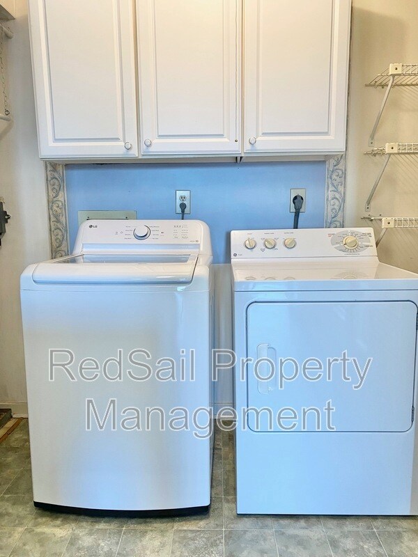 Building Photo - 212 Dockside Dr