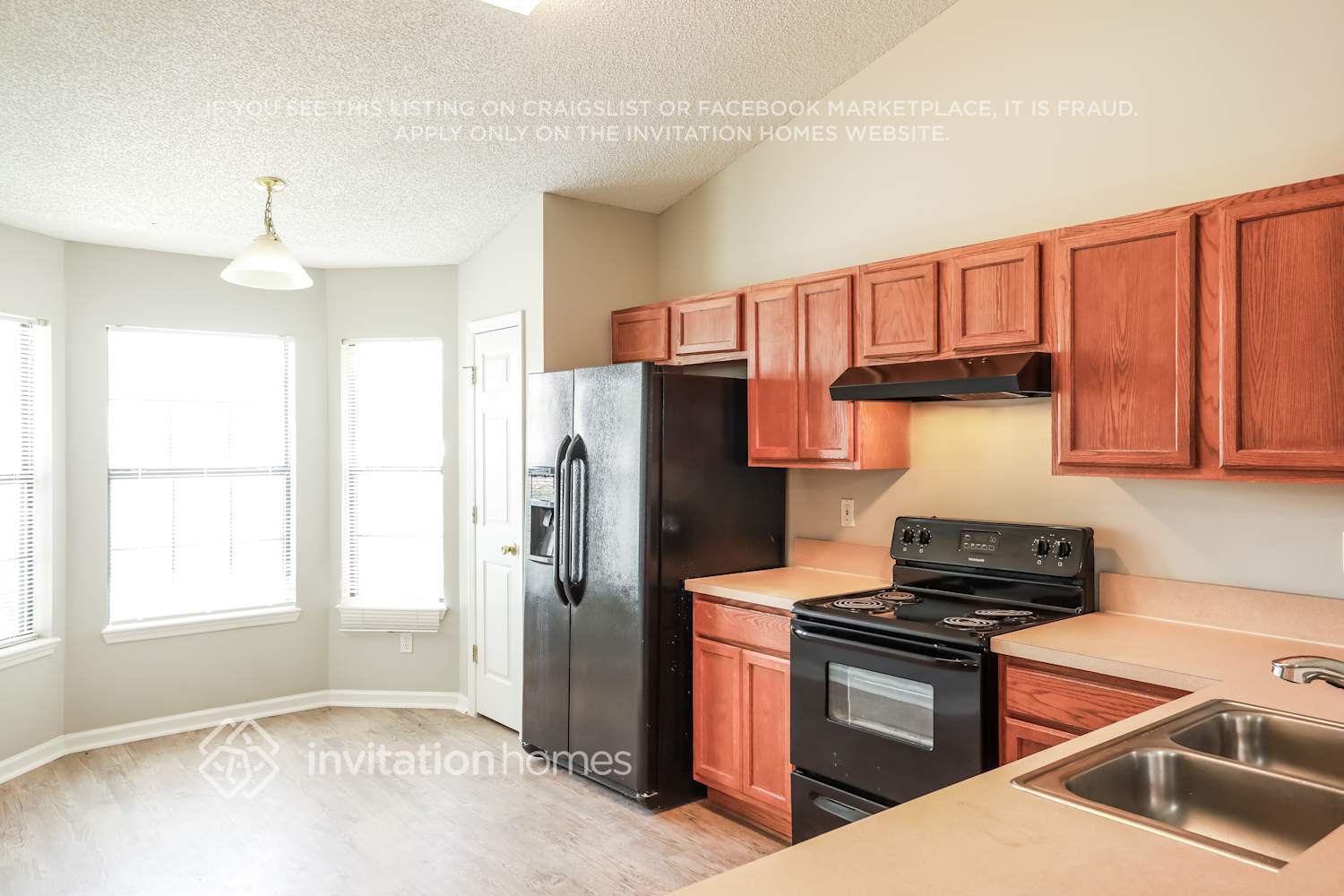 Building Photo - 9785 Oxford Station Dr