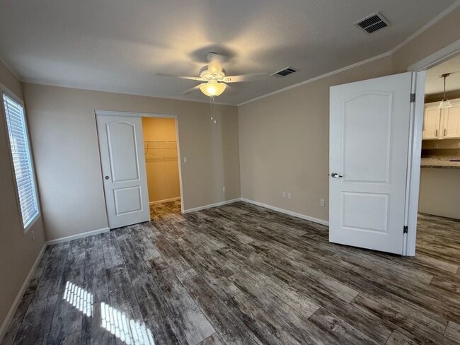 Building Photo - 4 Tahitian Dr