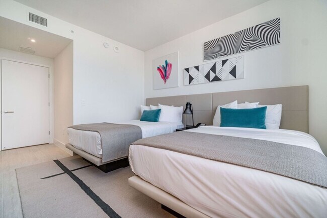 Building Photo - 4112 Jimmy Buffett Mem Hwy