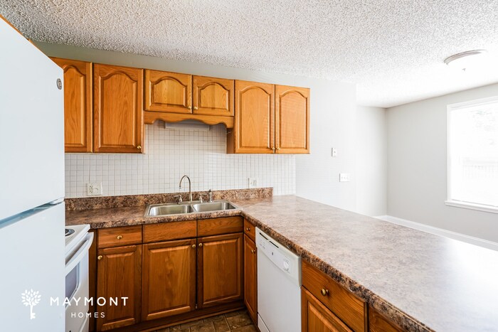 Building Photo - 158 Timberlake Dr