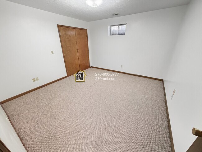 Building Photo - 2390 Brandenburg Rd