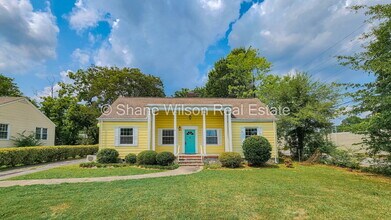 Building Photo - "Charming 4-Bed Chattanooga Home with Hard...
