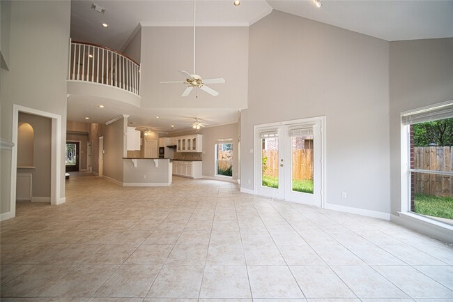 Building Photo - 4423 Lakeshore Forest Dr