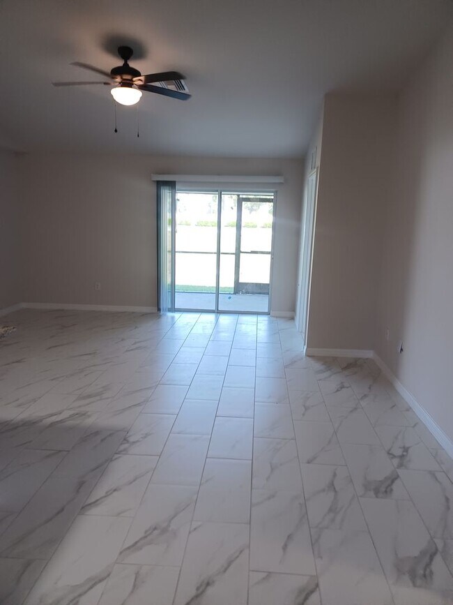 Building Photo - BREAND NEW CONSTRUCTION 3 BR / 2 BA WITH S...