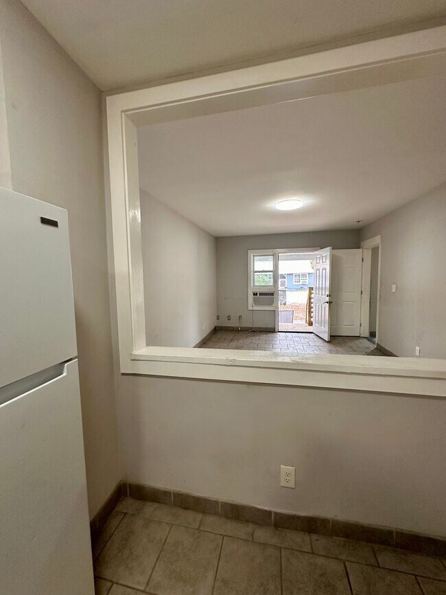 Building Photo - 3721-3727 Ogg Ave