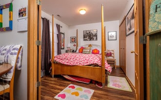 Building Photo - 106 National Dr