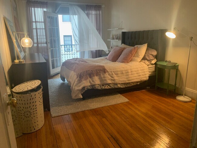 Building Photo - 19 Melvin Ave