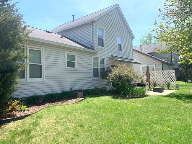 Building Photo - 542 Crown Point Ct