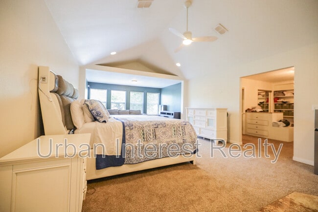 Building Photo - 505 Beach Dr