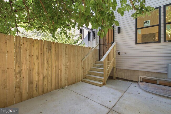Building Photo - 2554 N 12th St