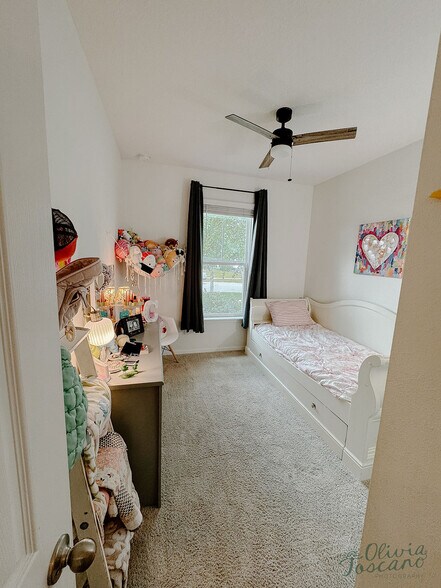 Building Photo - 1078 Persimmon Dr