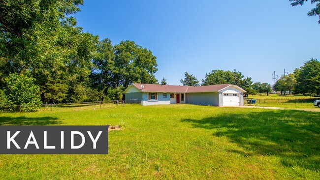 Building Photo - 12809 Buckboard Rd