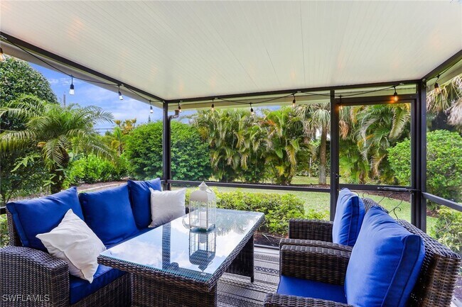 Building Photo - 633 91st Ave N