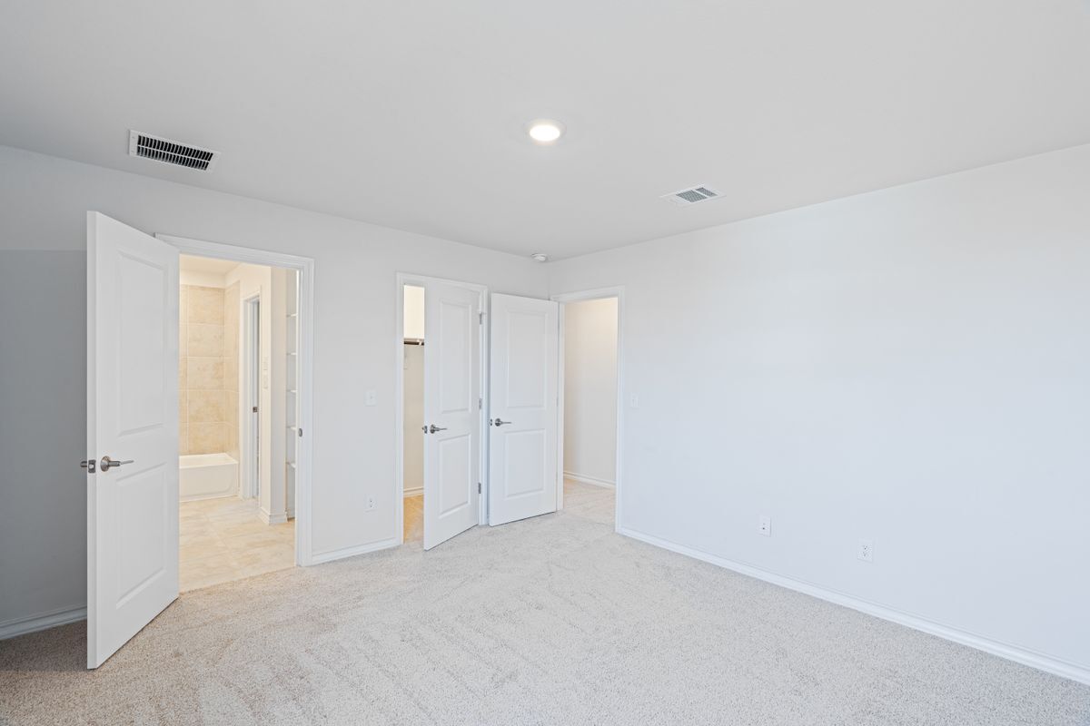 Building Photo - 316 Breccia Trl