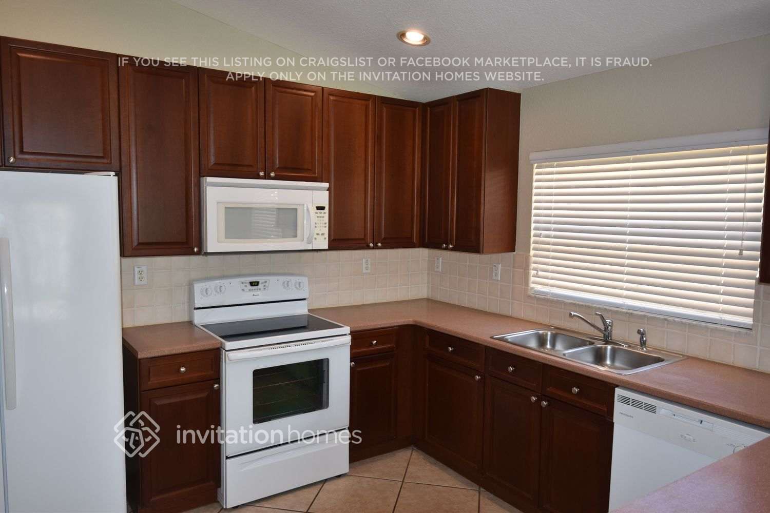 Building Photo - 4116 Torres Cir