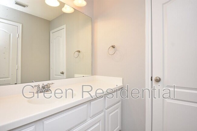 Building Photo - 2607 Broken Creek Ct