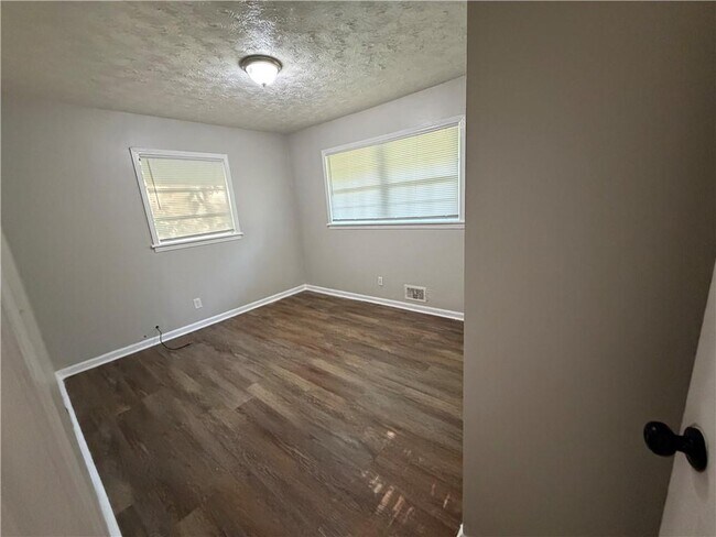 Building Photo - 2647 Butner Rd