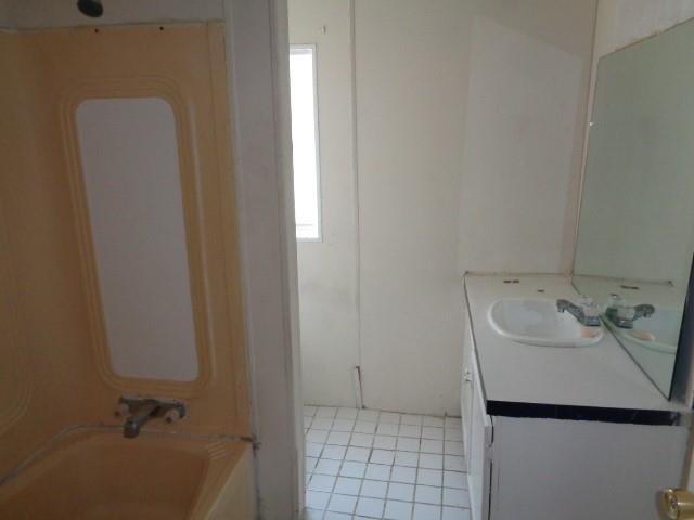 Building Photo - 20323 Mountaindale Dr