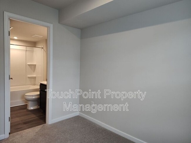 Building Photo - 6619 Addax Wy