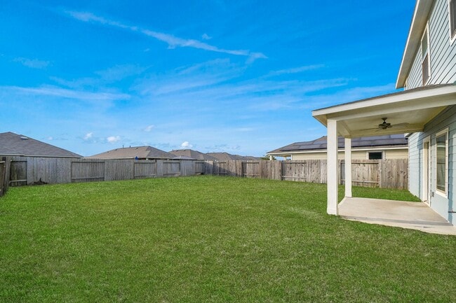 Building Photo - 2511 Shining Spur Ct