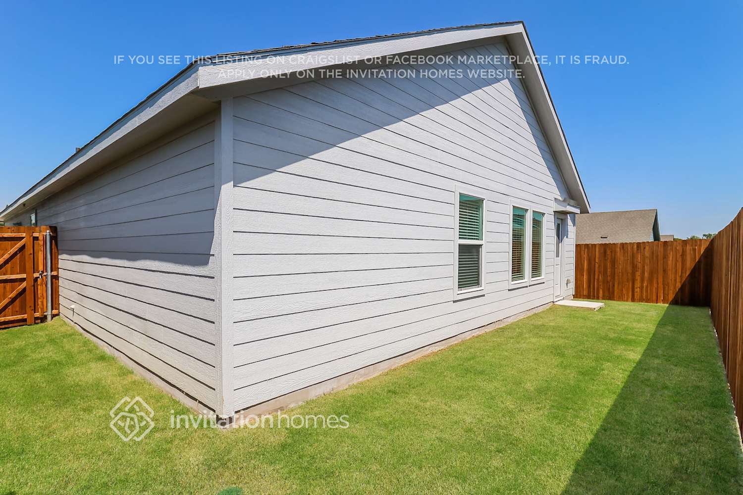 Building Photo - 2604 Bartlett St